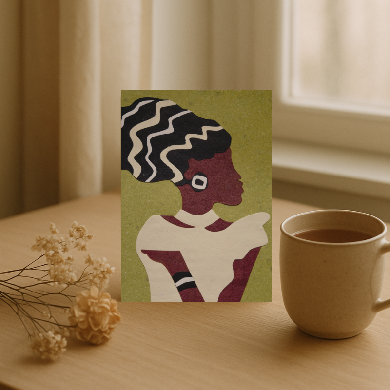 Kerstkaart met kerstversiering op tafel