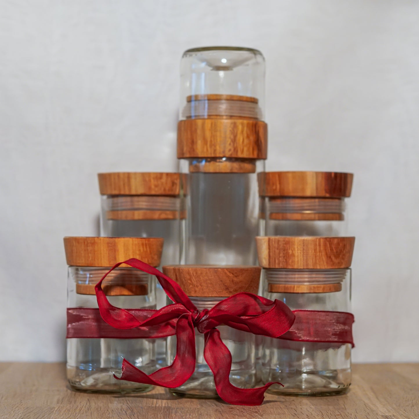 Handgemaakte Mdalasini voorraadpotten & Vanila Spaghettipot van gerecycled glas - Cadeaupakket